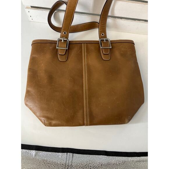 COACH 9572 LARGE BROWN SMOOTH LEATHER SHOULDER BAG - Picture 16 of 17